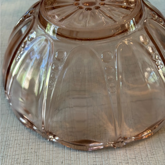 Vintage Pink Art Deco Glass Bowl - Picture 5 of 6